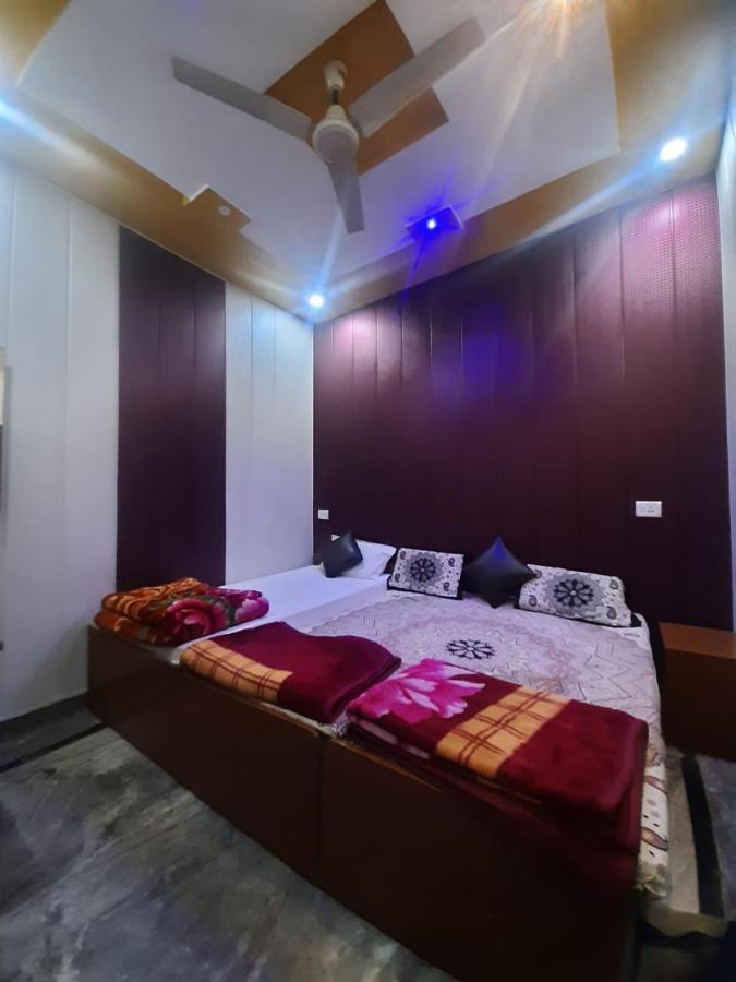 Friends Guest House & Hostel Agra  Esterno foto