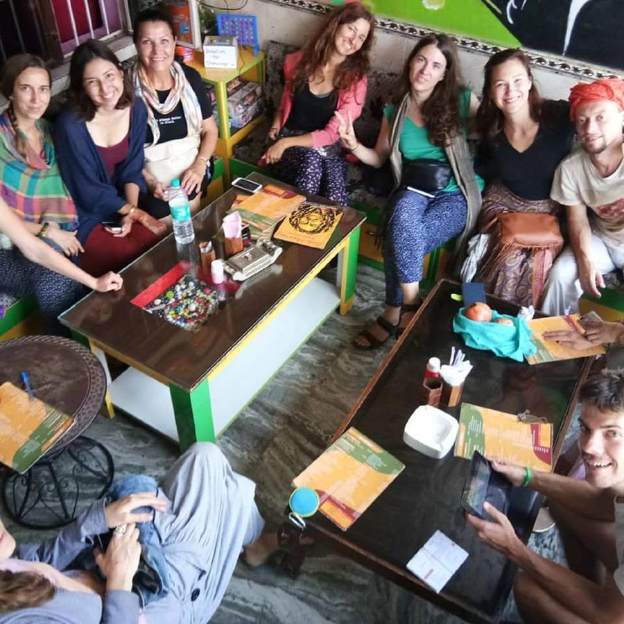 Friends Guest House & Hostel Agra  Esterno foto