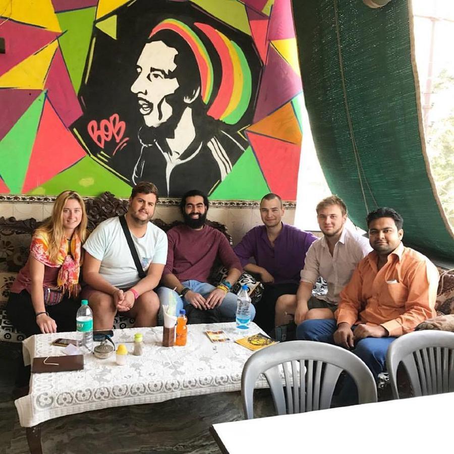 Friends Guest House & Hostel Agra  Esterno foto