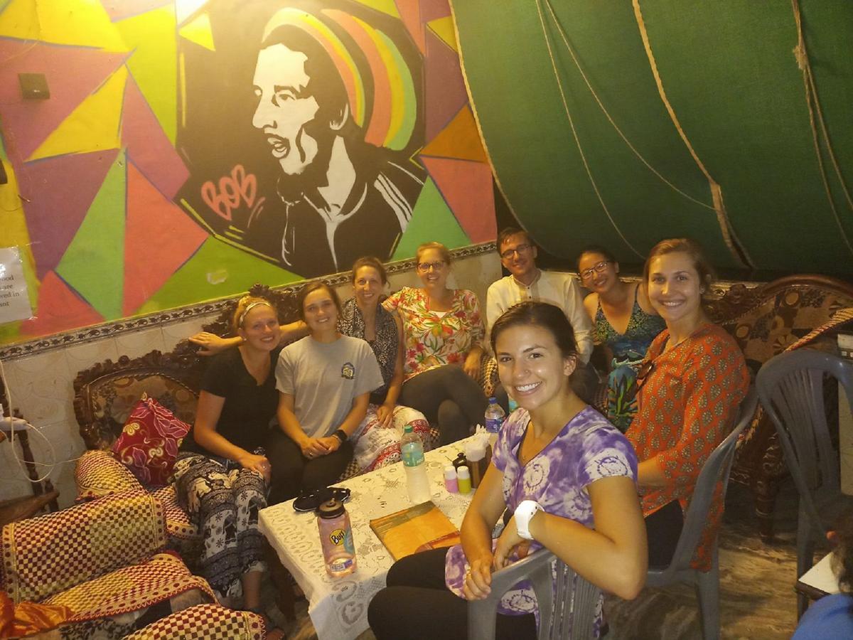 Friends Guest House & Hostel Agra  Esterno foto