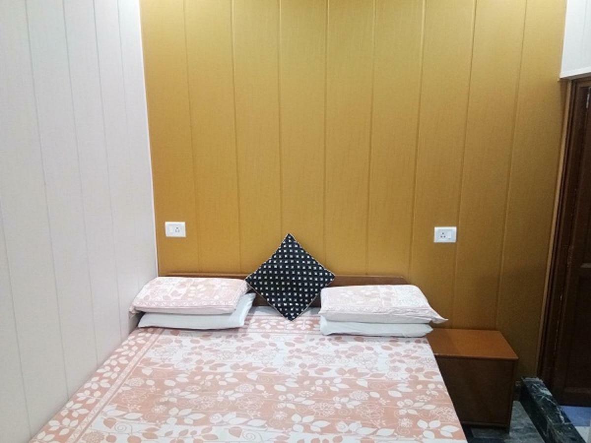 Friends Guest House & Hostel Agra  Esterno foto