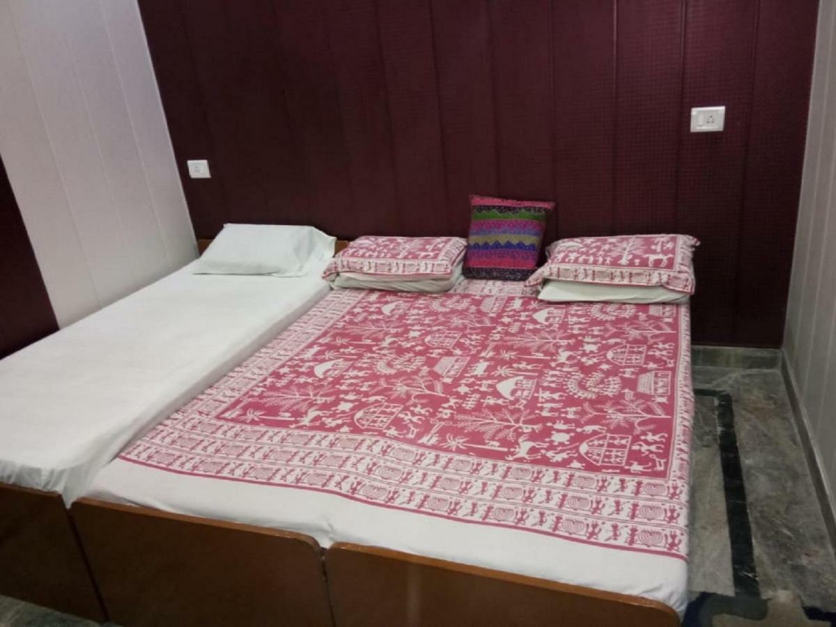 Friends Guest House & Hostel Agra  Esterno foto