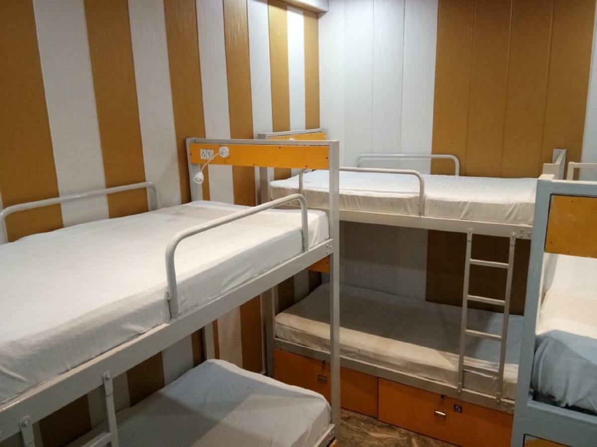Friends Guest House & Hostel Agra  Esterno foto