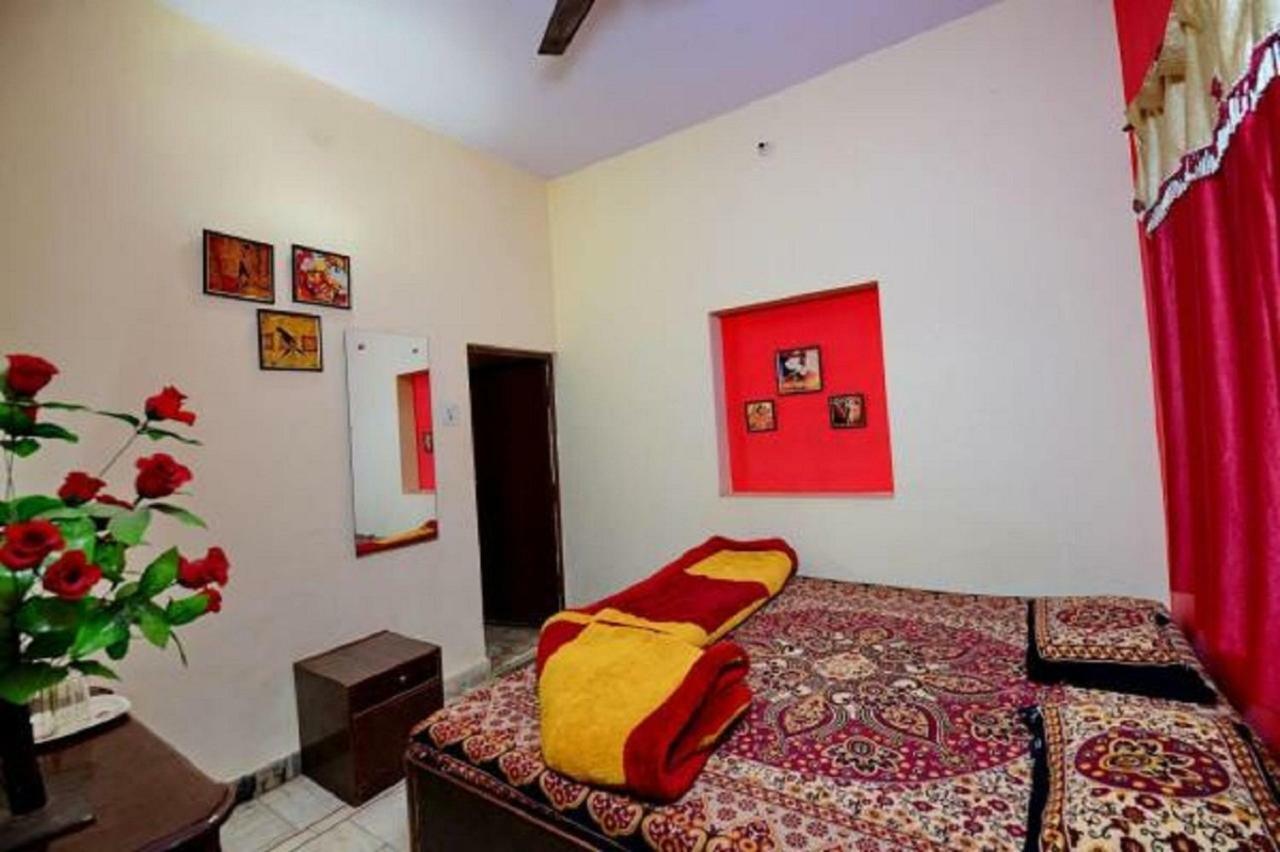 Friends Guest House & Hostel Agra  Esterno foto